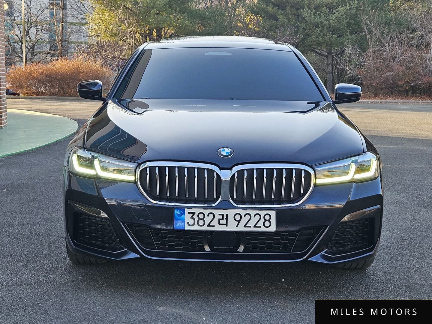 BMW 5 Series (G30) 2022 — фото 1 из 12