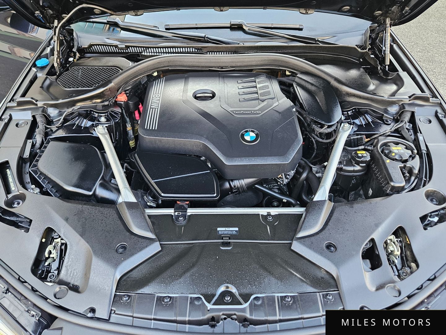 BMW 5 Series (G30) 2022 — миниатюра 12