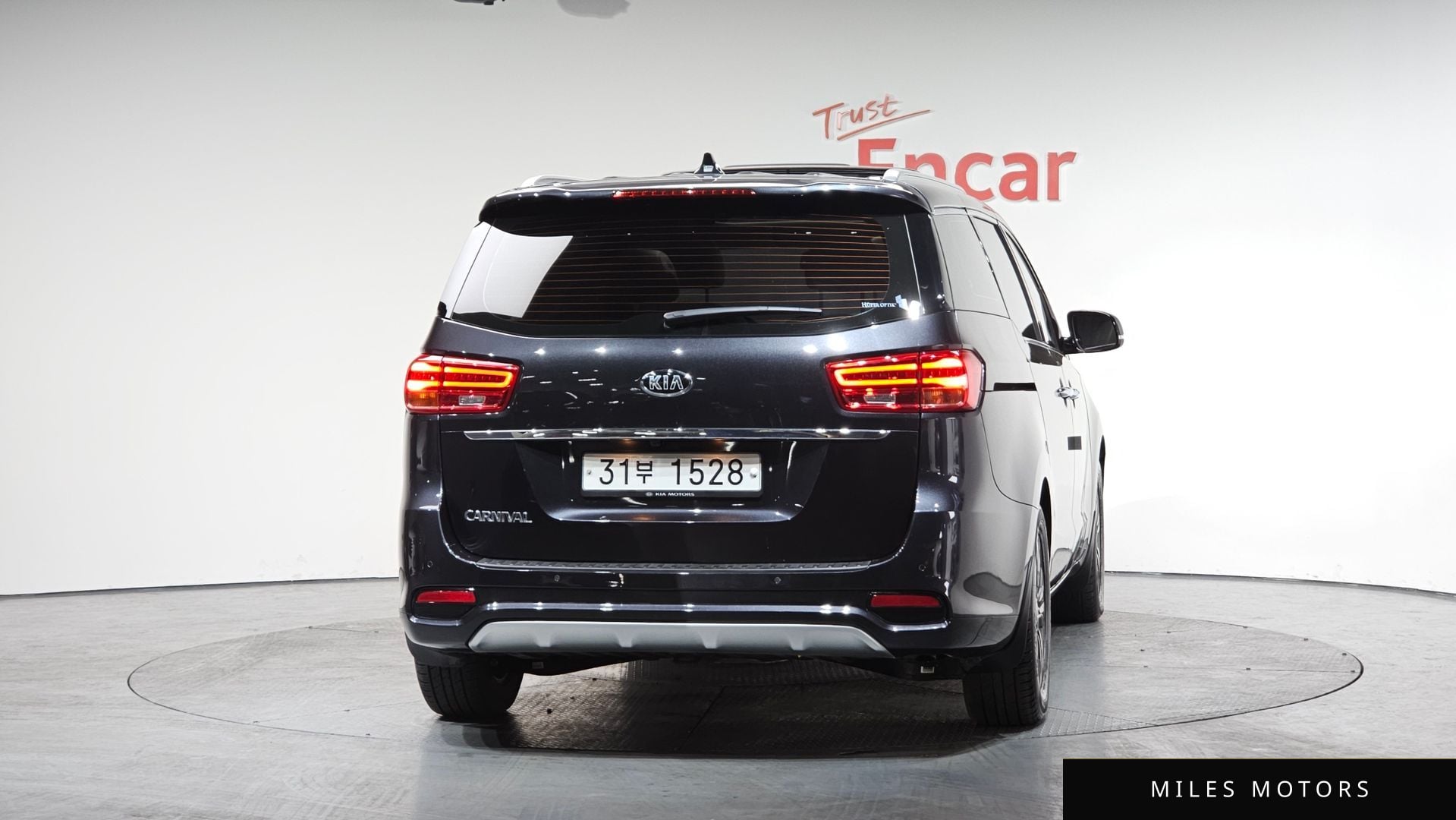 Kia Canival 2019 — миниатюра 4