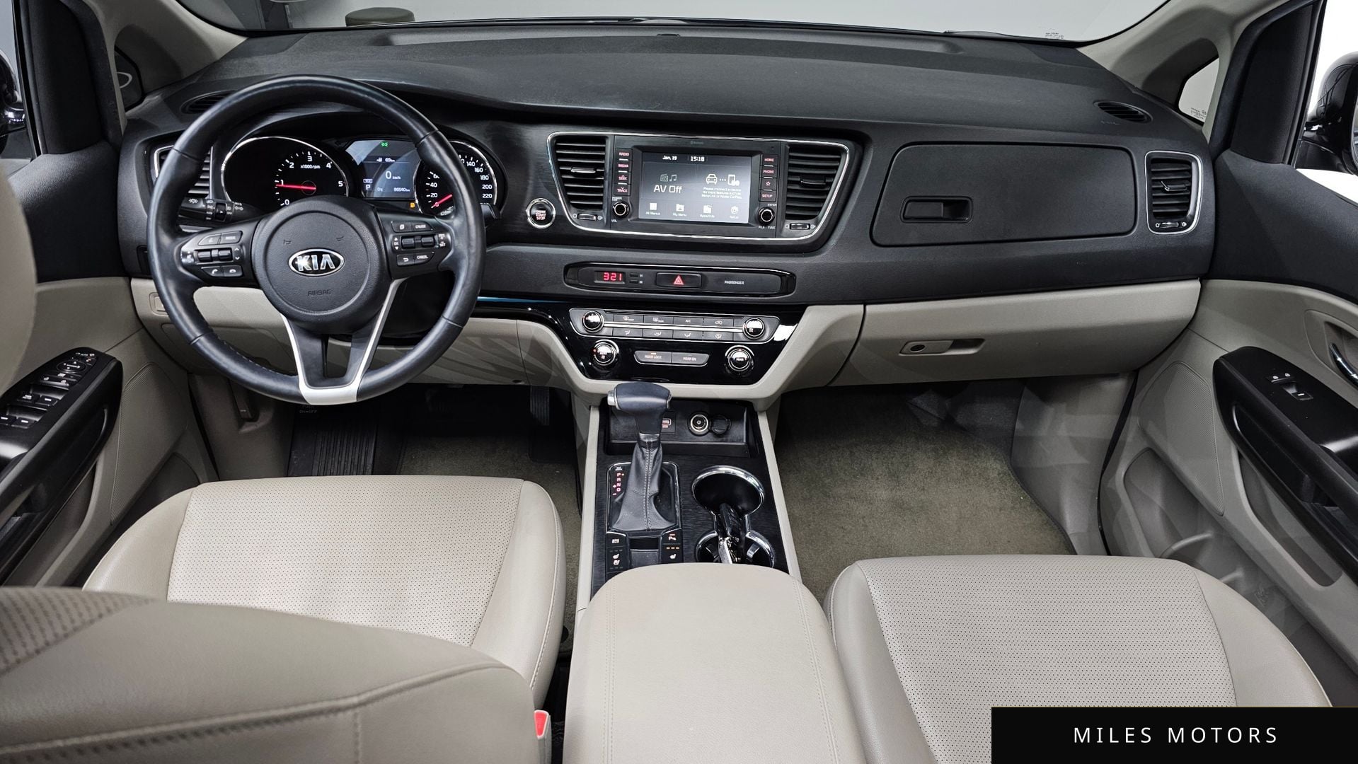 Kia Canival 2019 — миниатюра 7