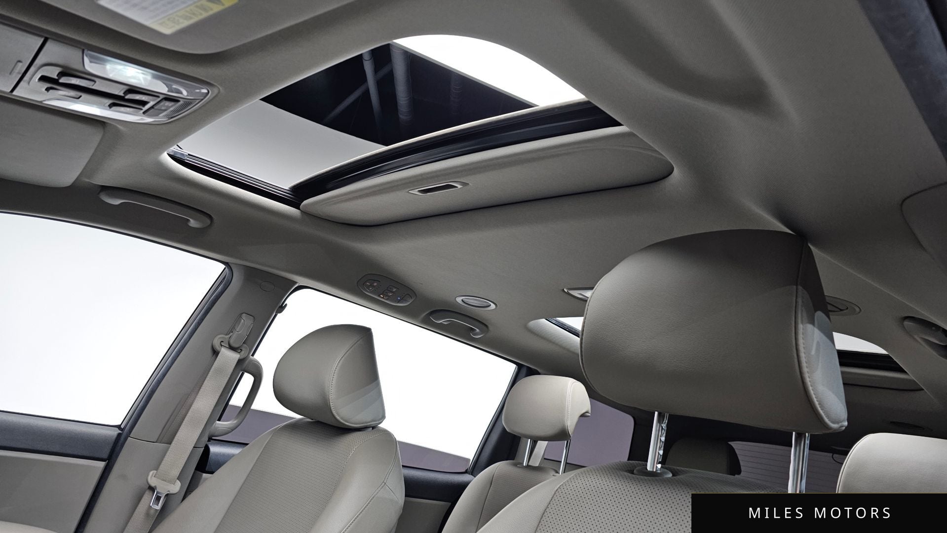 Kia Canival 2019 — миниатюра 18