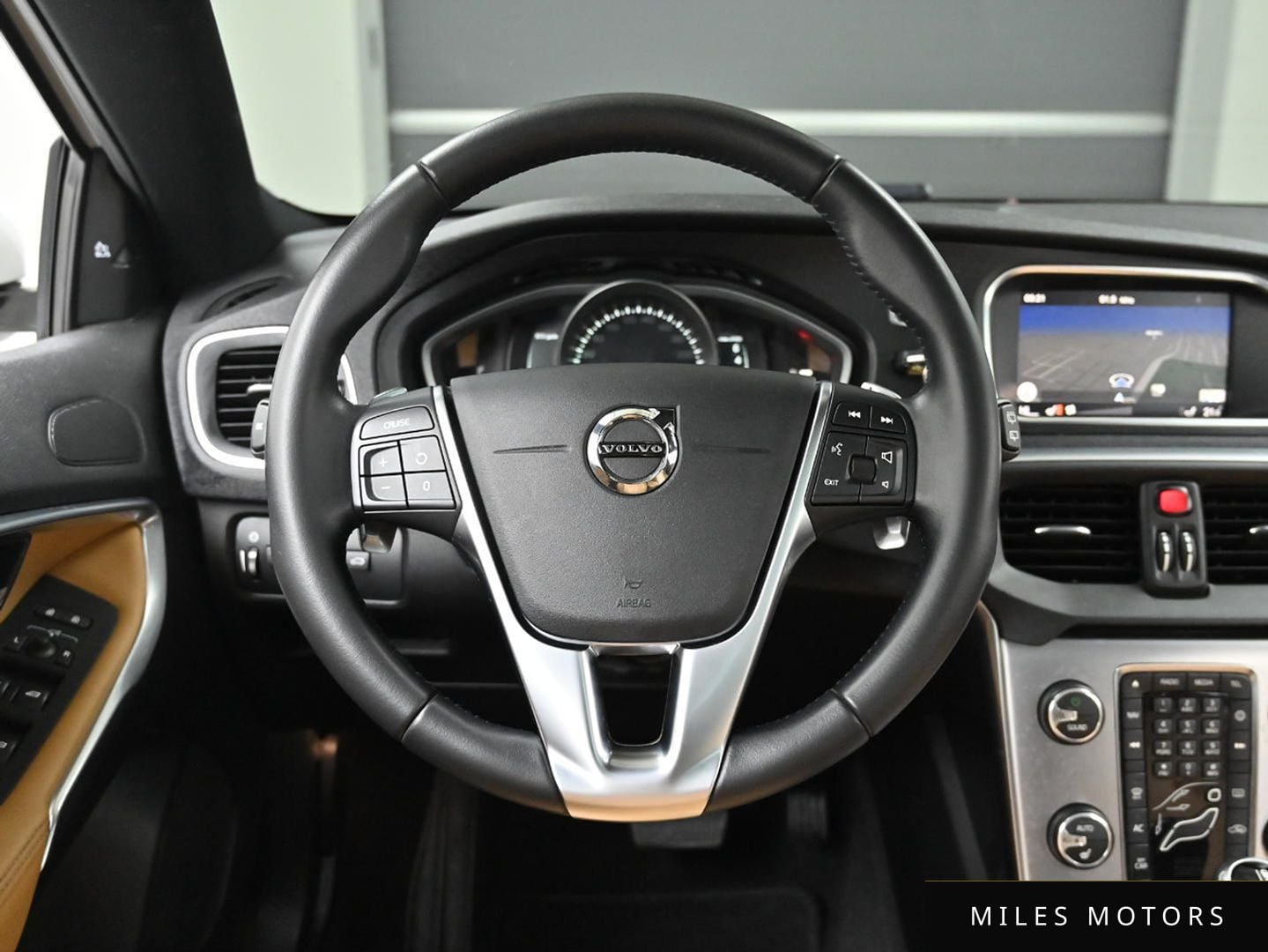 Volvo V40 2018 — миниатюра 14