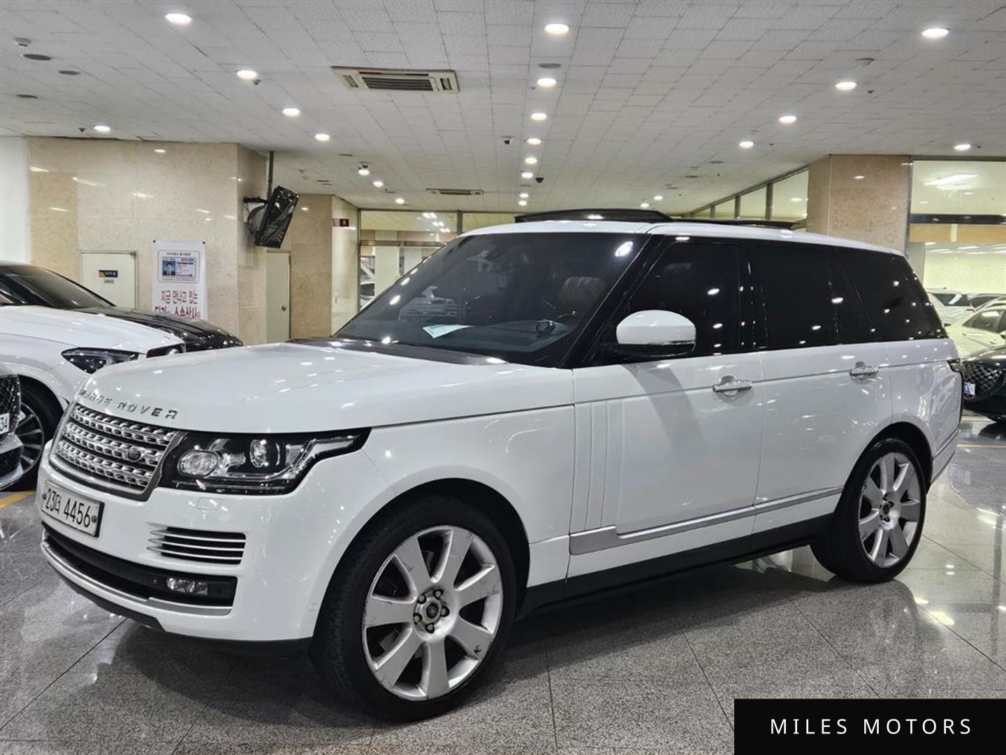 Land Rover Range Rover 2014 — фото 1 из 12