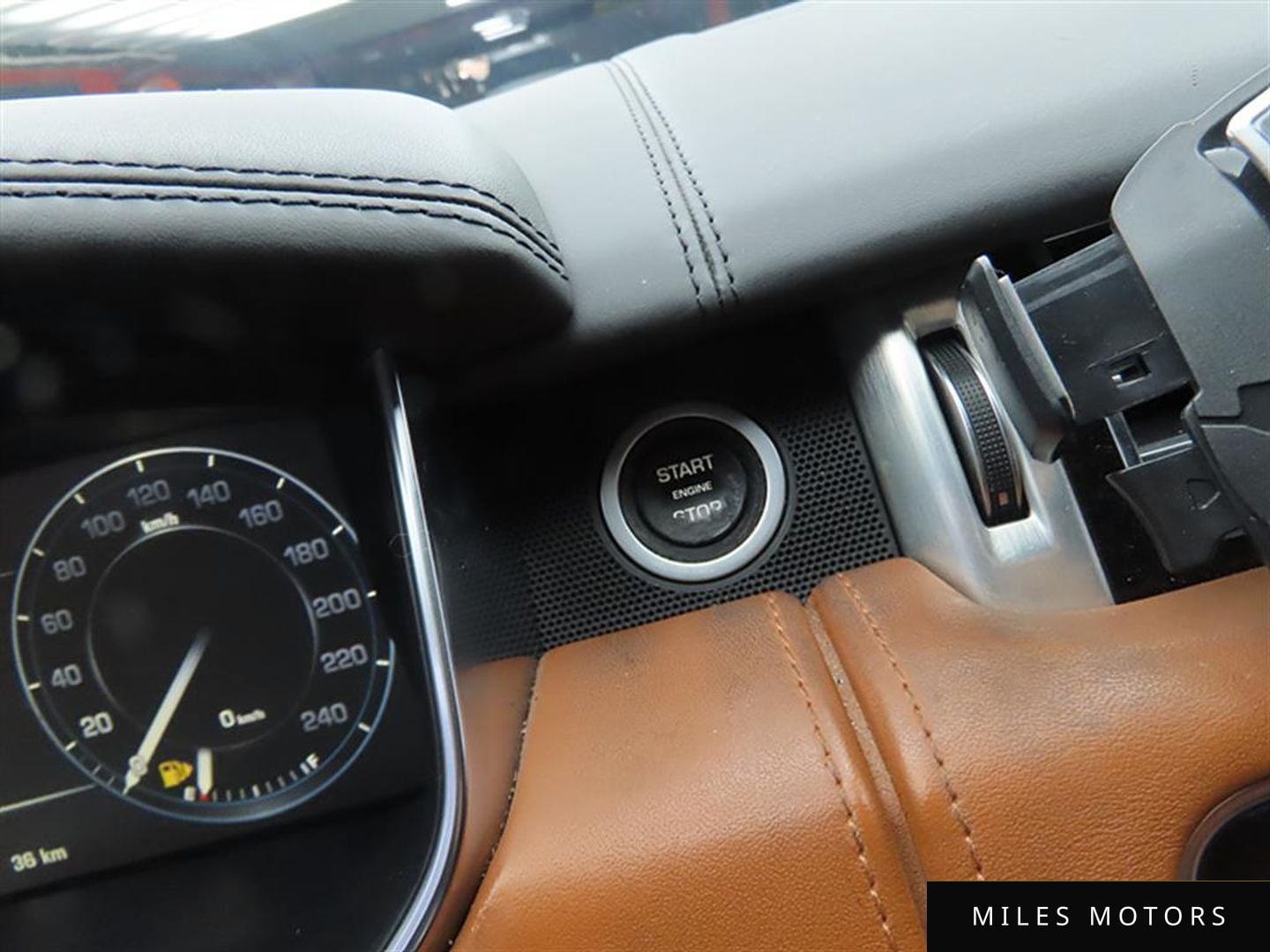 Land Rover Range Rover 2014 — миниатюра 10
