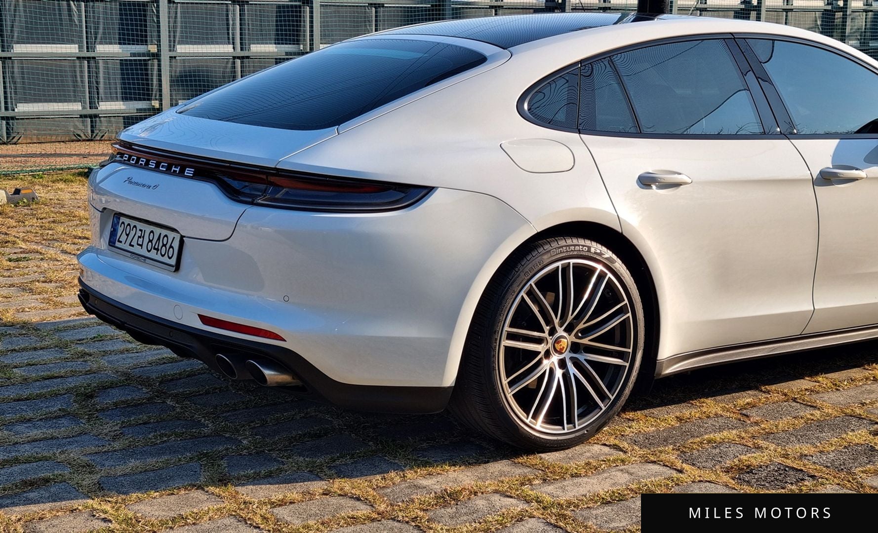 Porsche Panamera 2021 — миниатюра 6