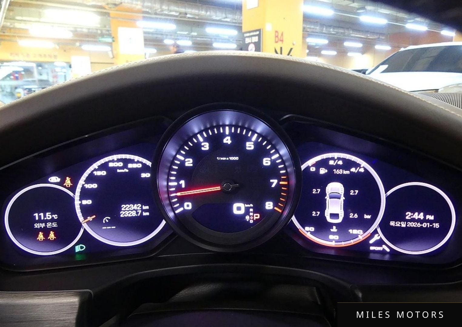 Porsche Panamera 2022 — миниатюра 8