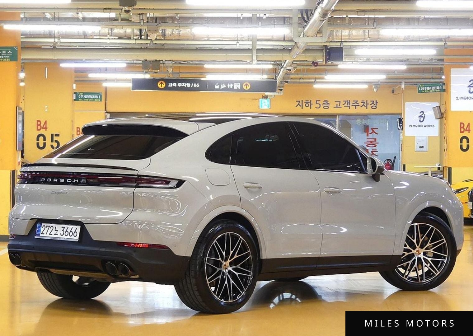 Porsche Cayenne 2025 — миниатюра 2