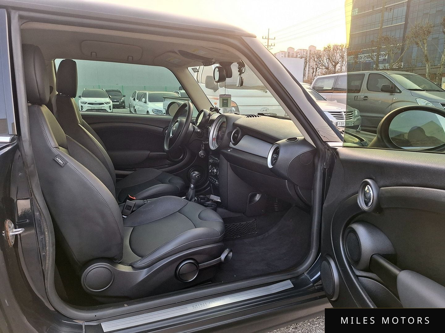MINI 쿠퍼 2013 — миниатюра 10