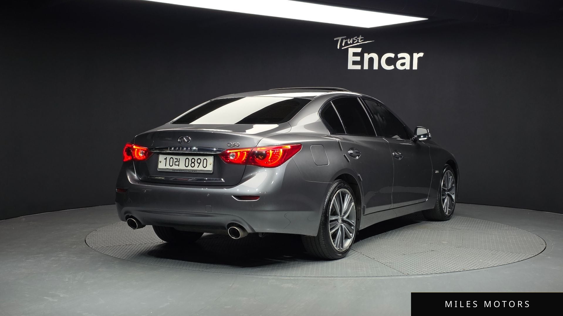 Infiniti Q50 2016 — миниатюра 2