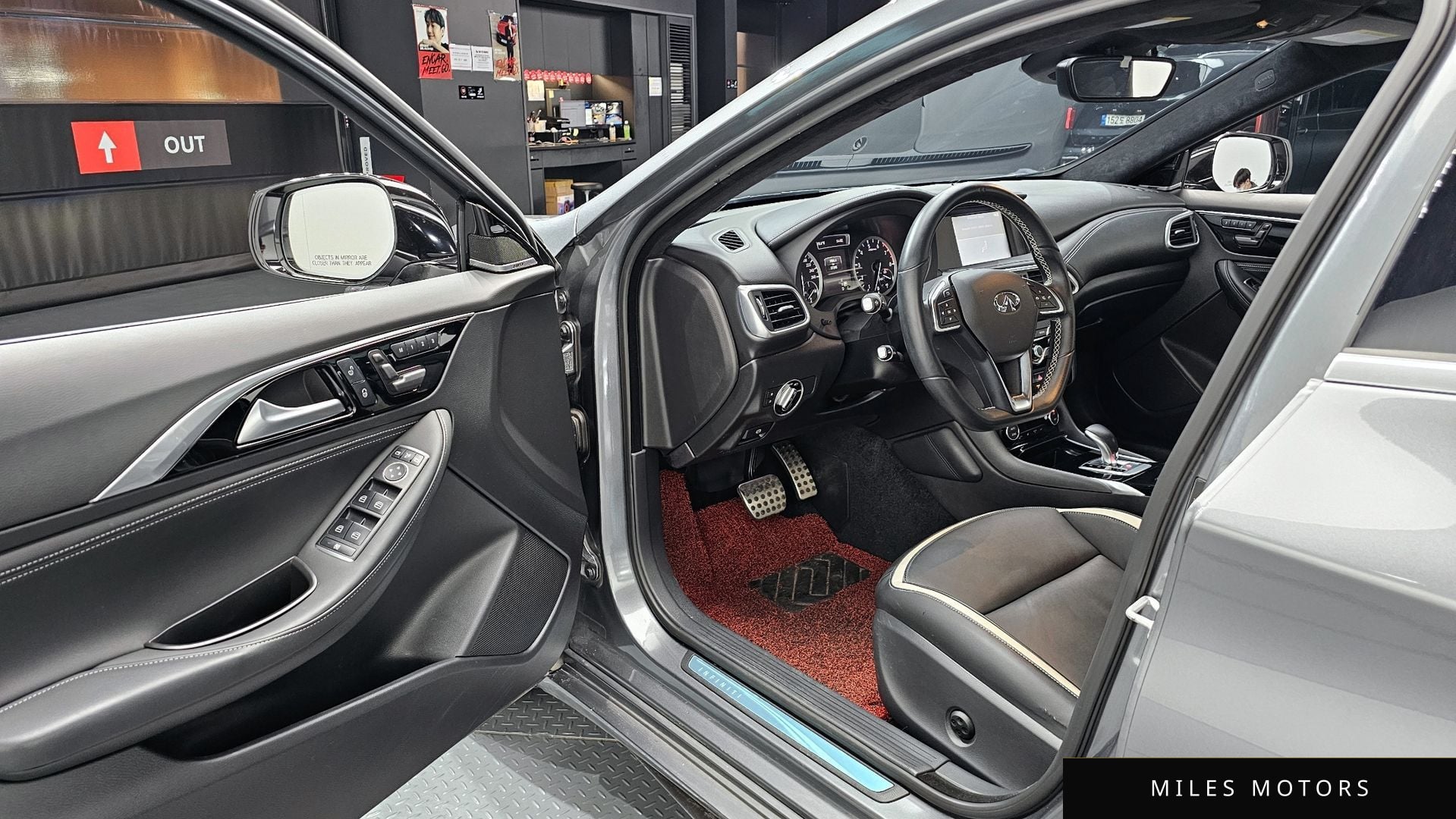 Infiniti Q30 2017 — миниатюра 11
