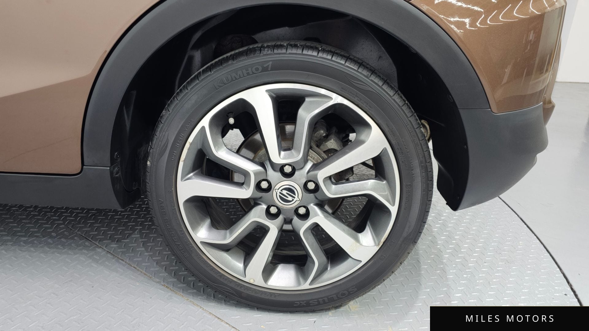 KG Mobility Tivoli 2016 — миниатюра 5
