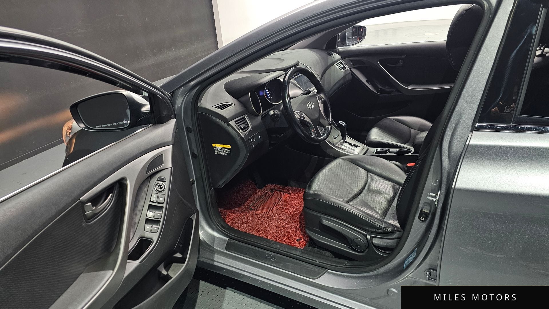 Hyundai AVANTE 2013 — миниатюра 11