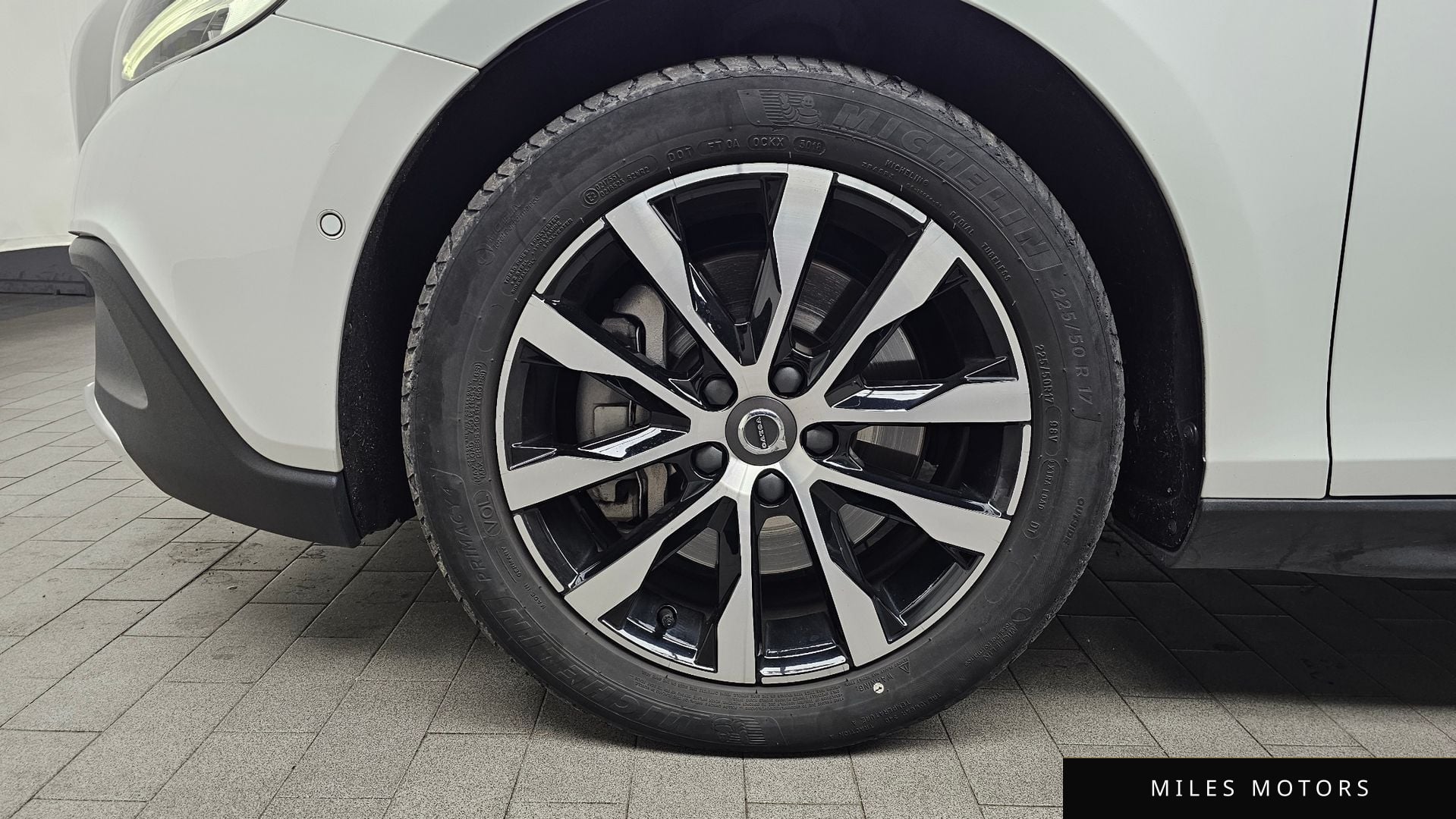 Volvo V40 2019 — миниатюра 5