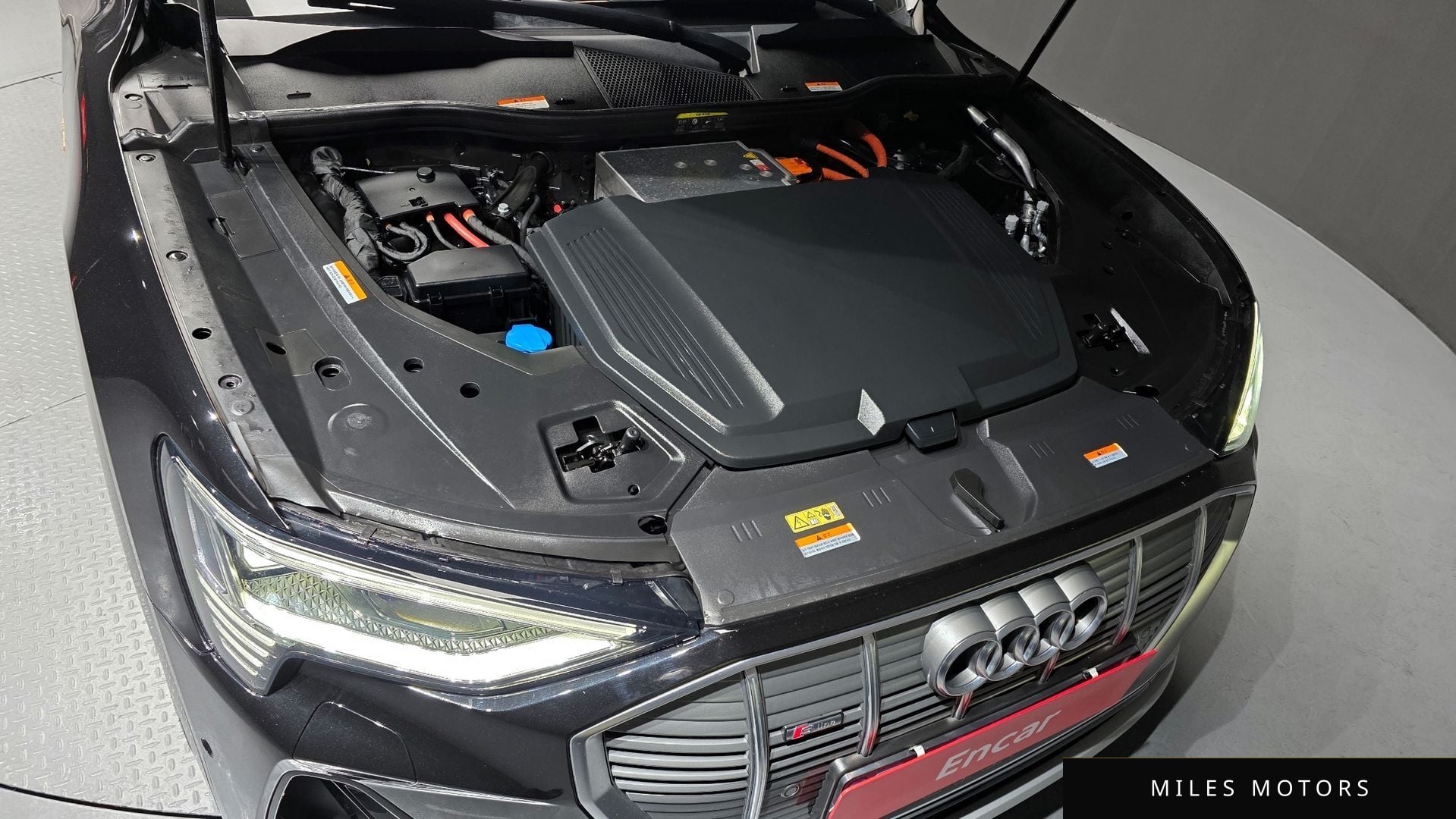 Audi e-tron 2022 — миниатюра 6