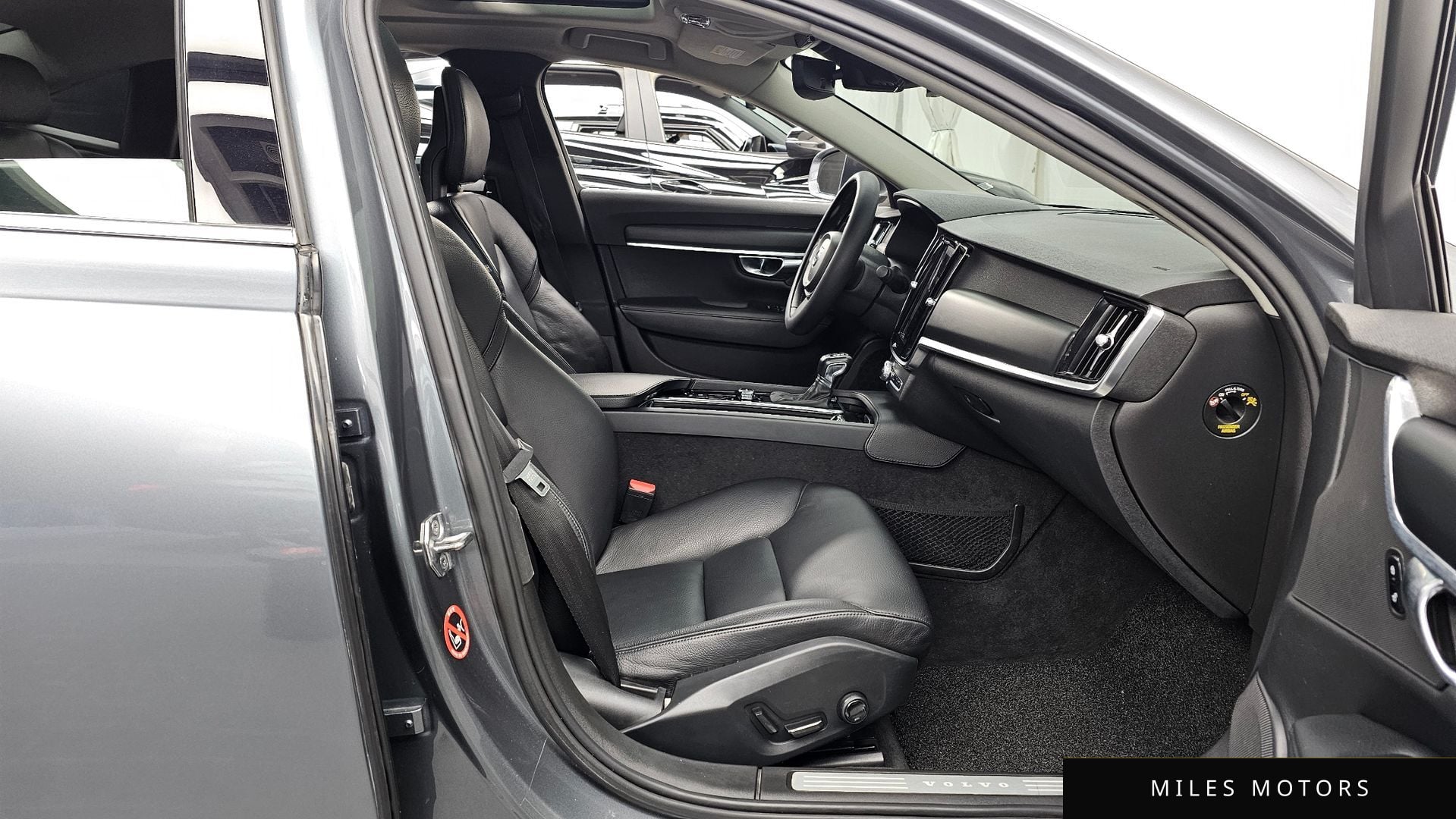 Volvo S90 2017 — миниатюра 11