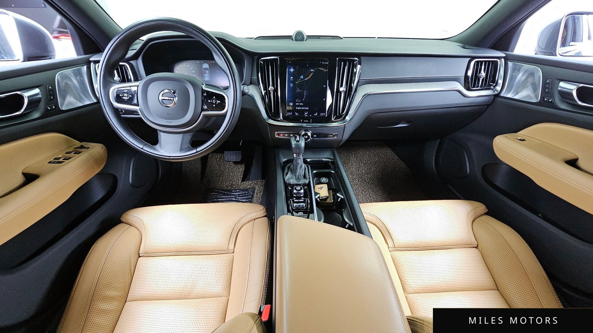 Volvo V60 2020 — миниатюра 7