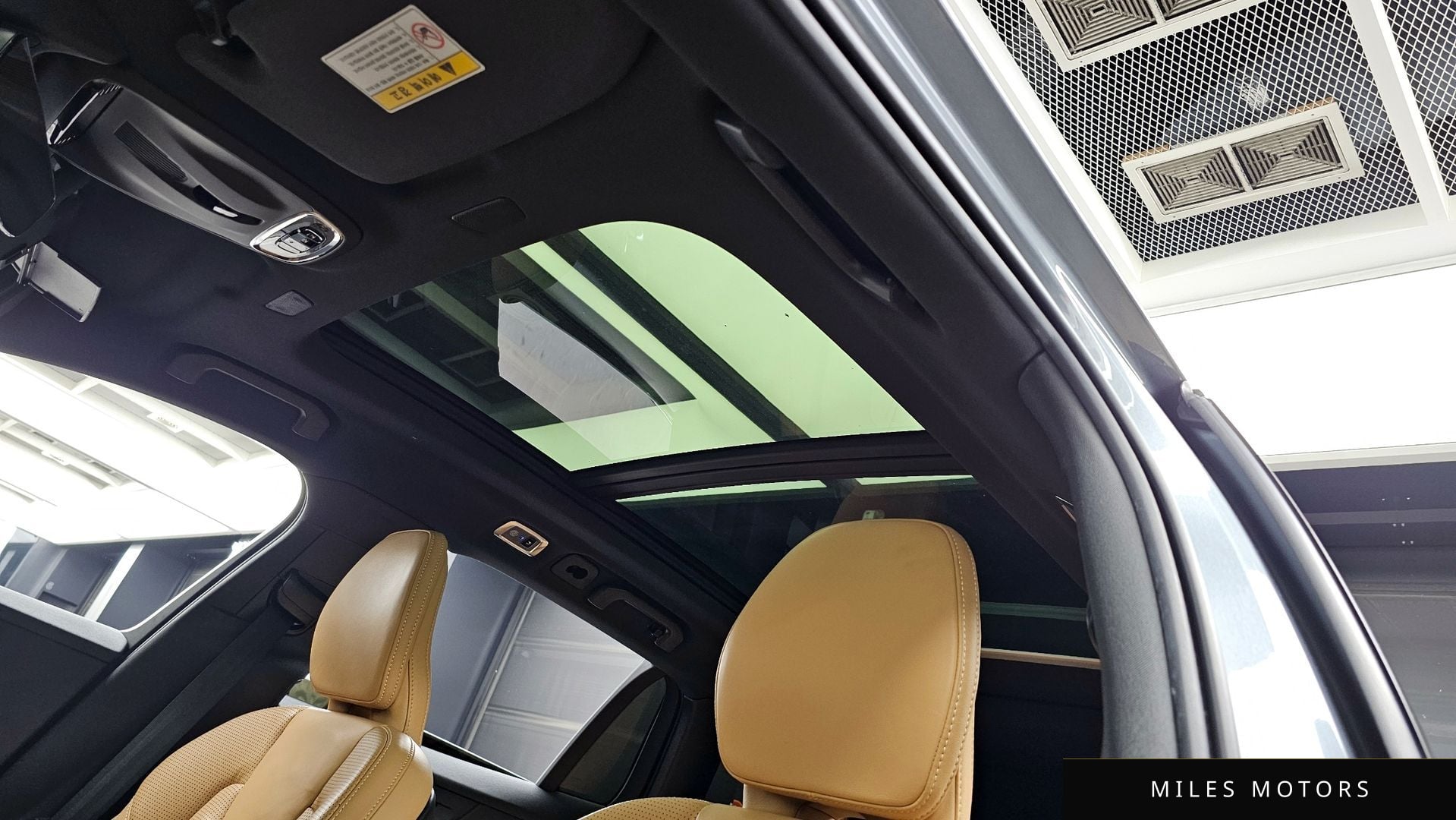 Volvo V60 2020 — миниатюра 19