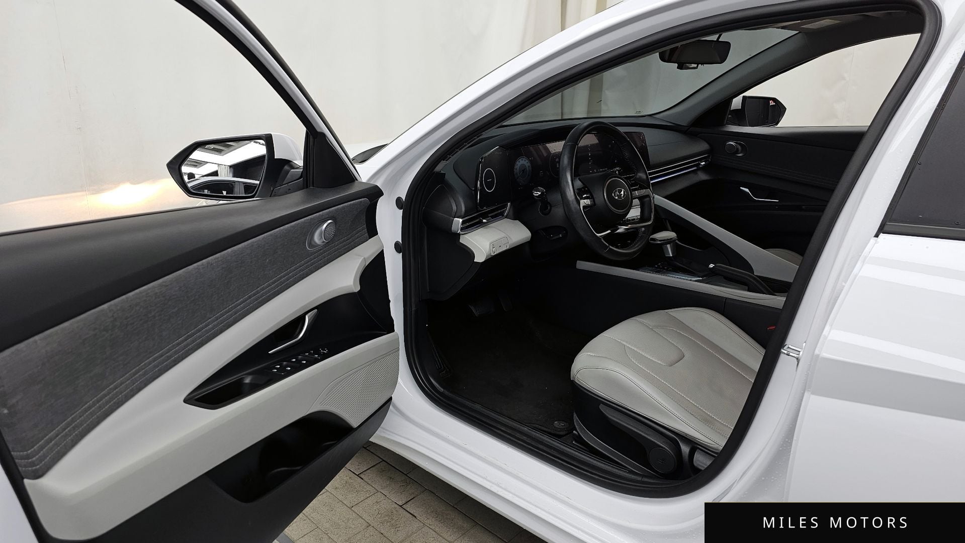 Hyundai AVANTE 2021 — миниатюра 10