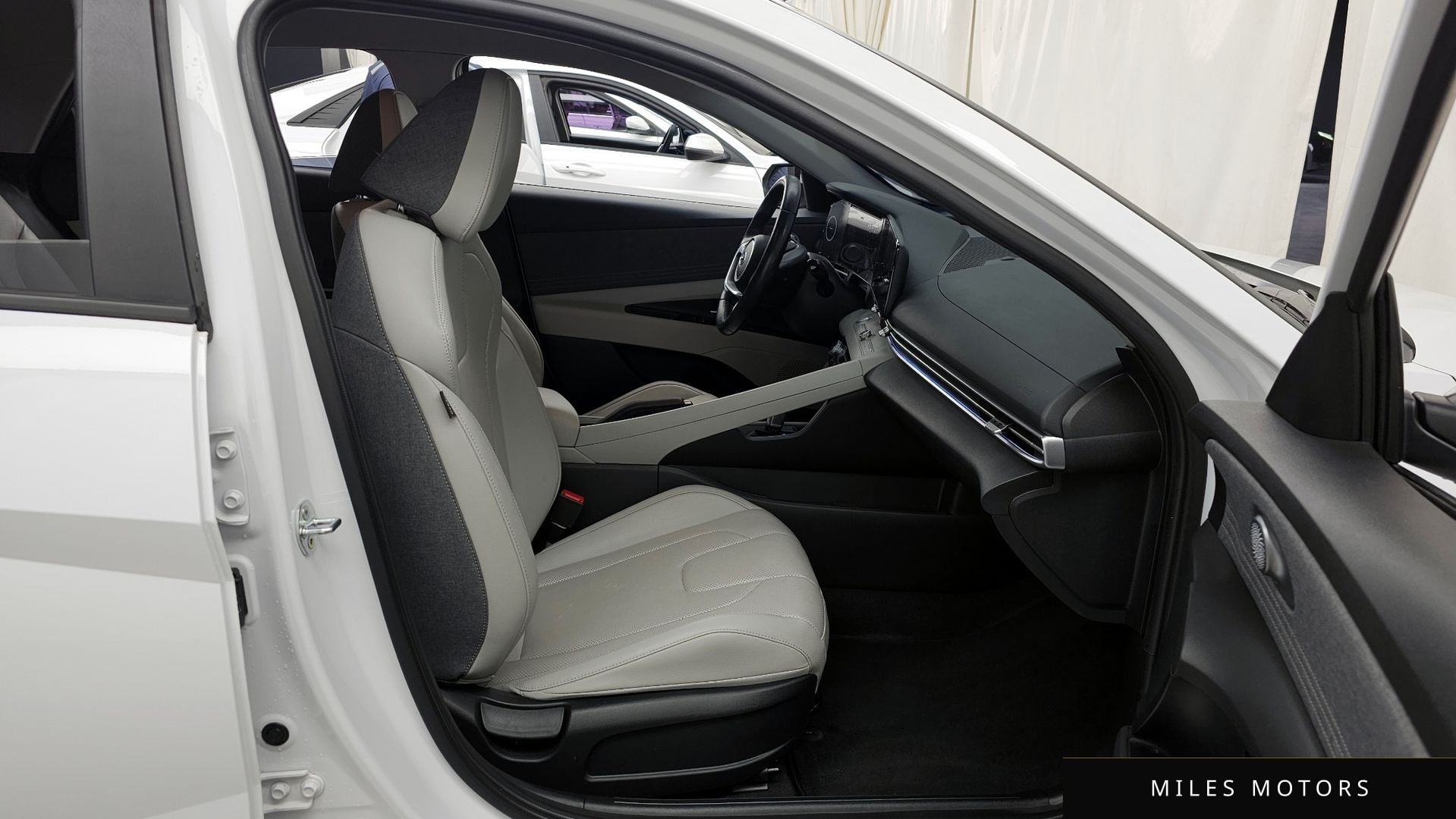 Hyundai AVANTE 2021 — миниатюра 11