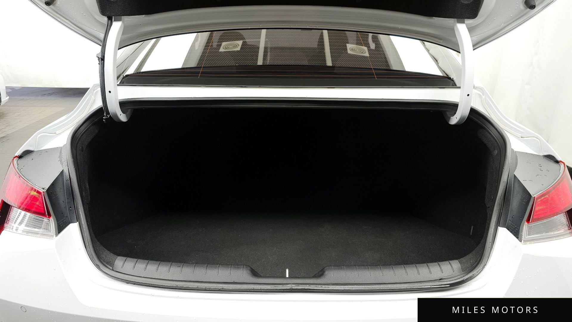 Hyundai AVANTE 2021 — миниатюра 20
