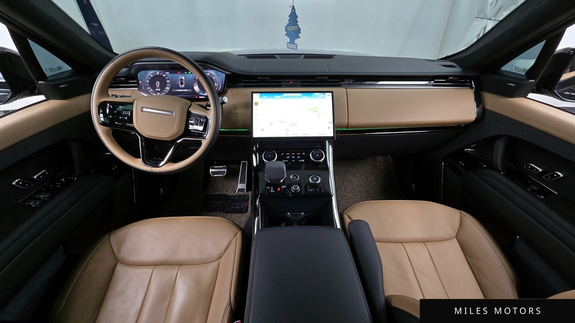 Land Rover Range Rover Sport 2023 — миниатюра 7