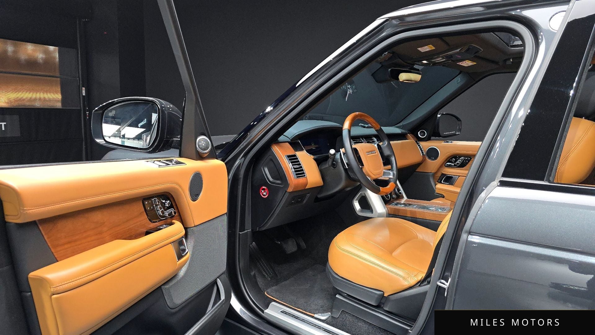 Land Rover Range Rover 2018 — миниатюра 10