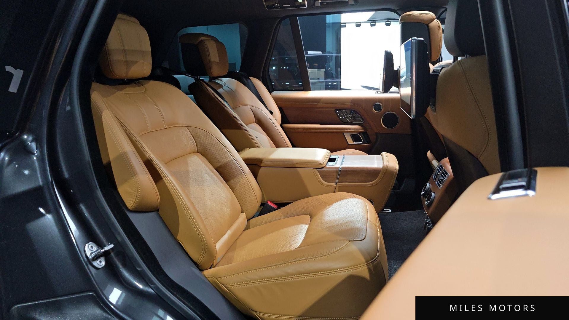 Land Rover Range Rover 2018 — миниатюра 12