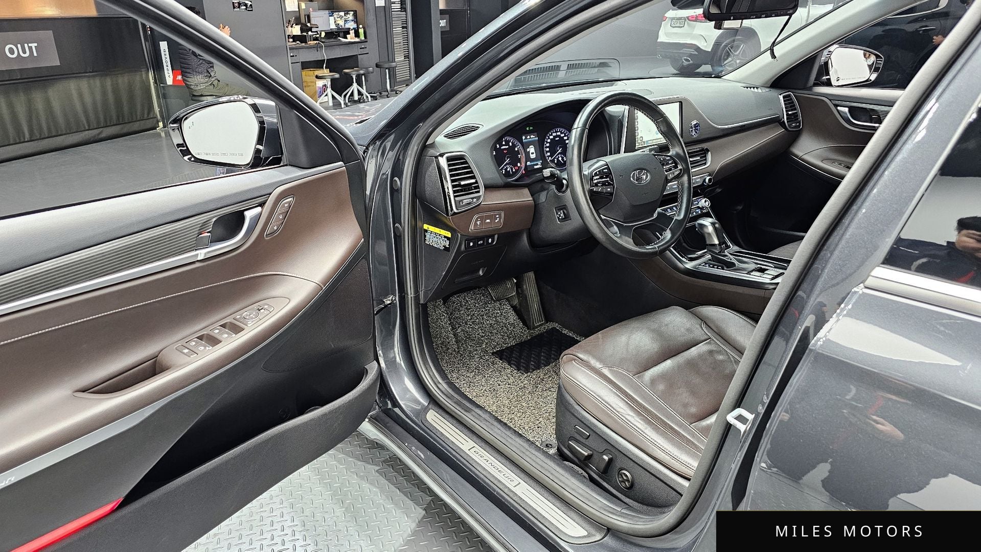 Hyundai Grandeur 2019 — миниатюра 11