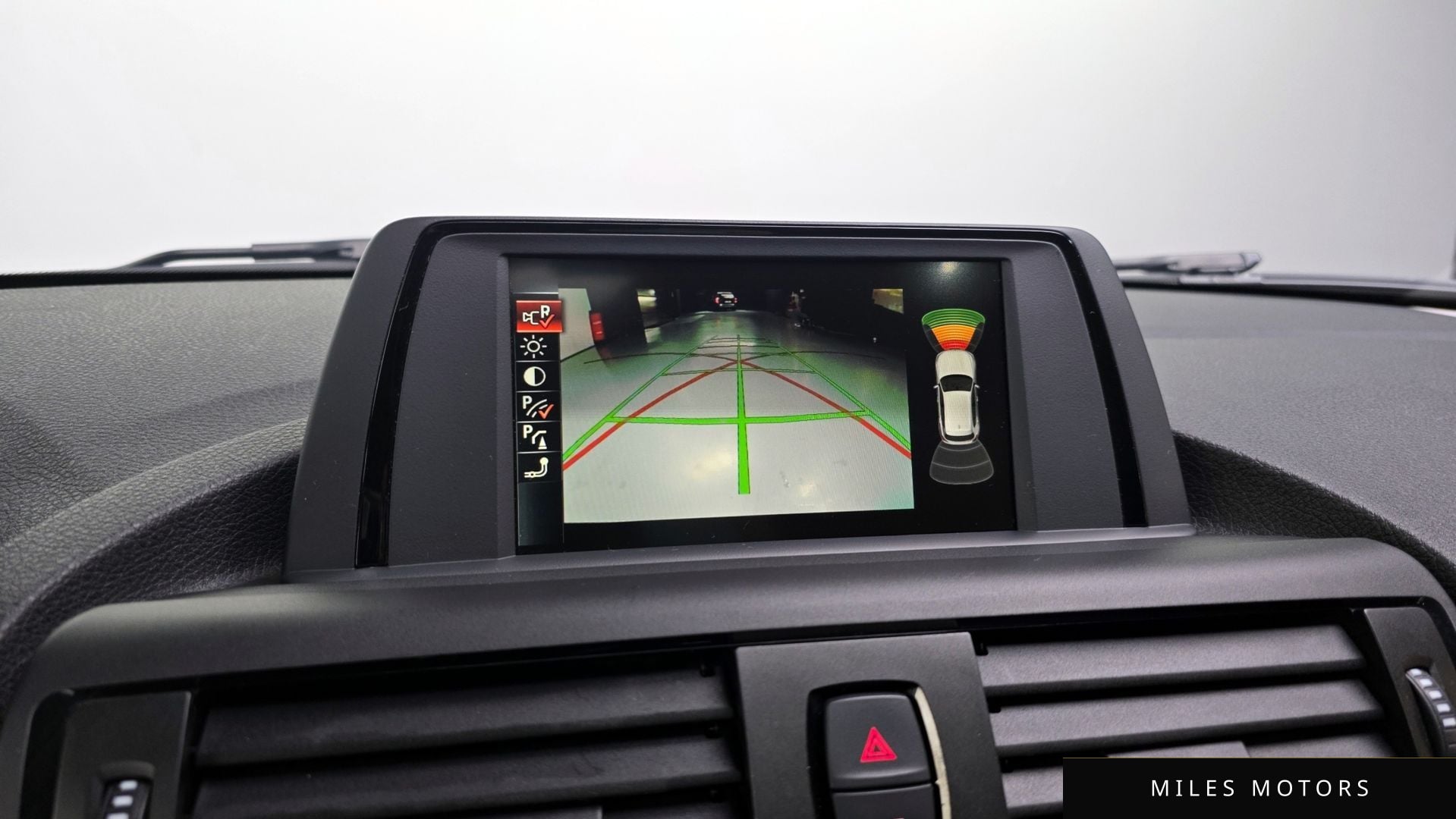 BMW 1시리즈 (F20) 2015 — миниатюра 15
