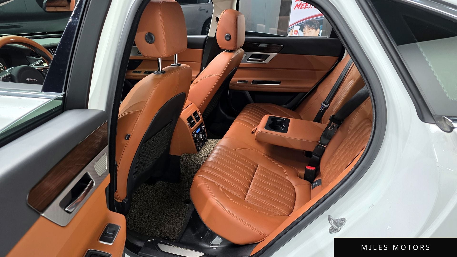 Jaguar XF (X260) 2018 — миниатюра 12