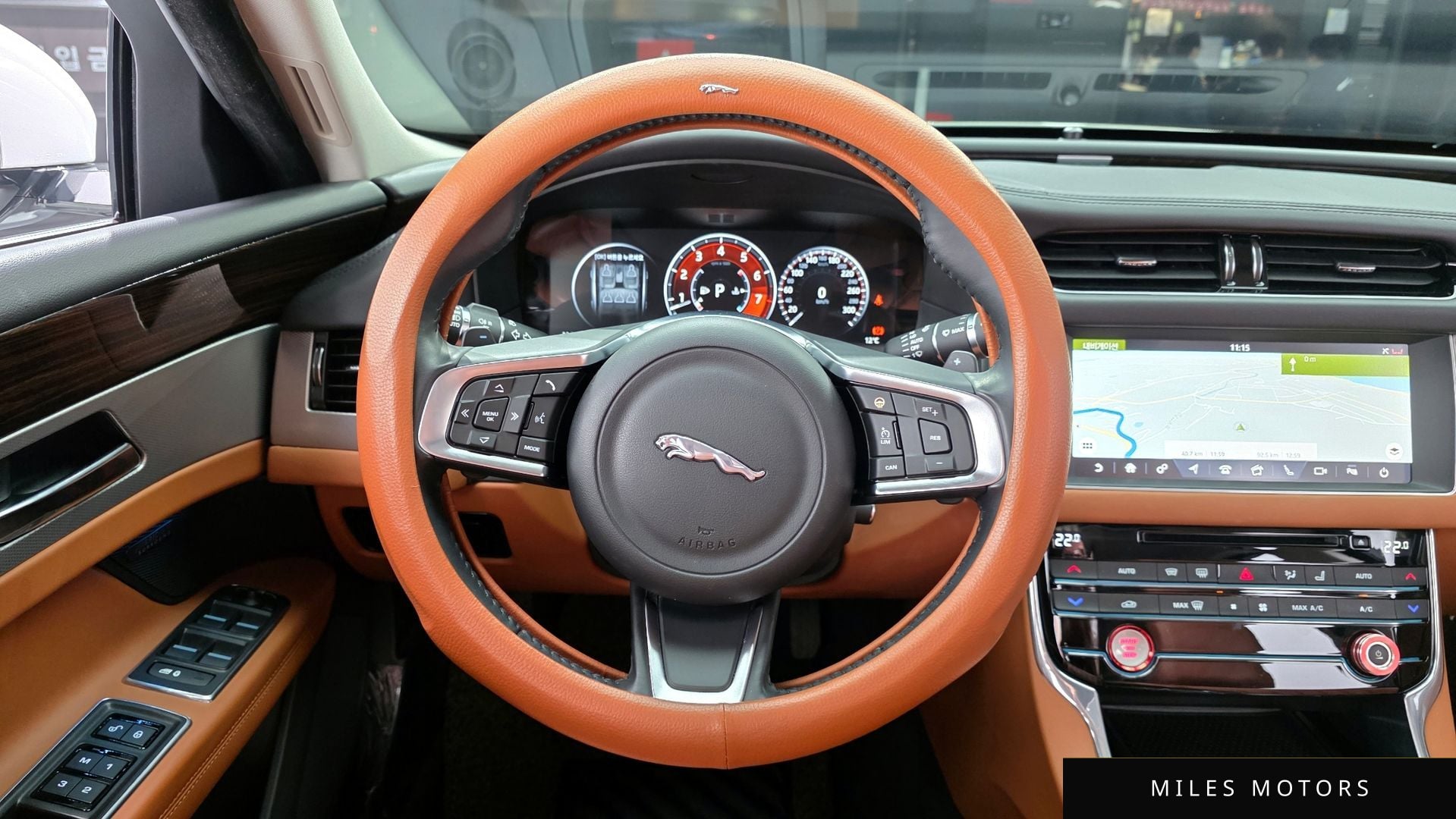 Jaguar XF (X260) 2018 — миниатюра 13