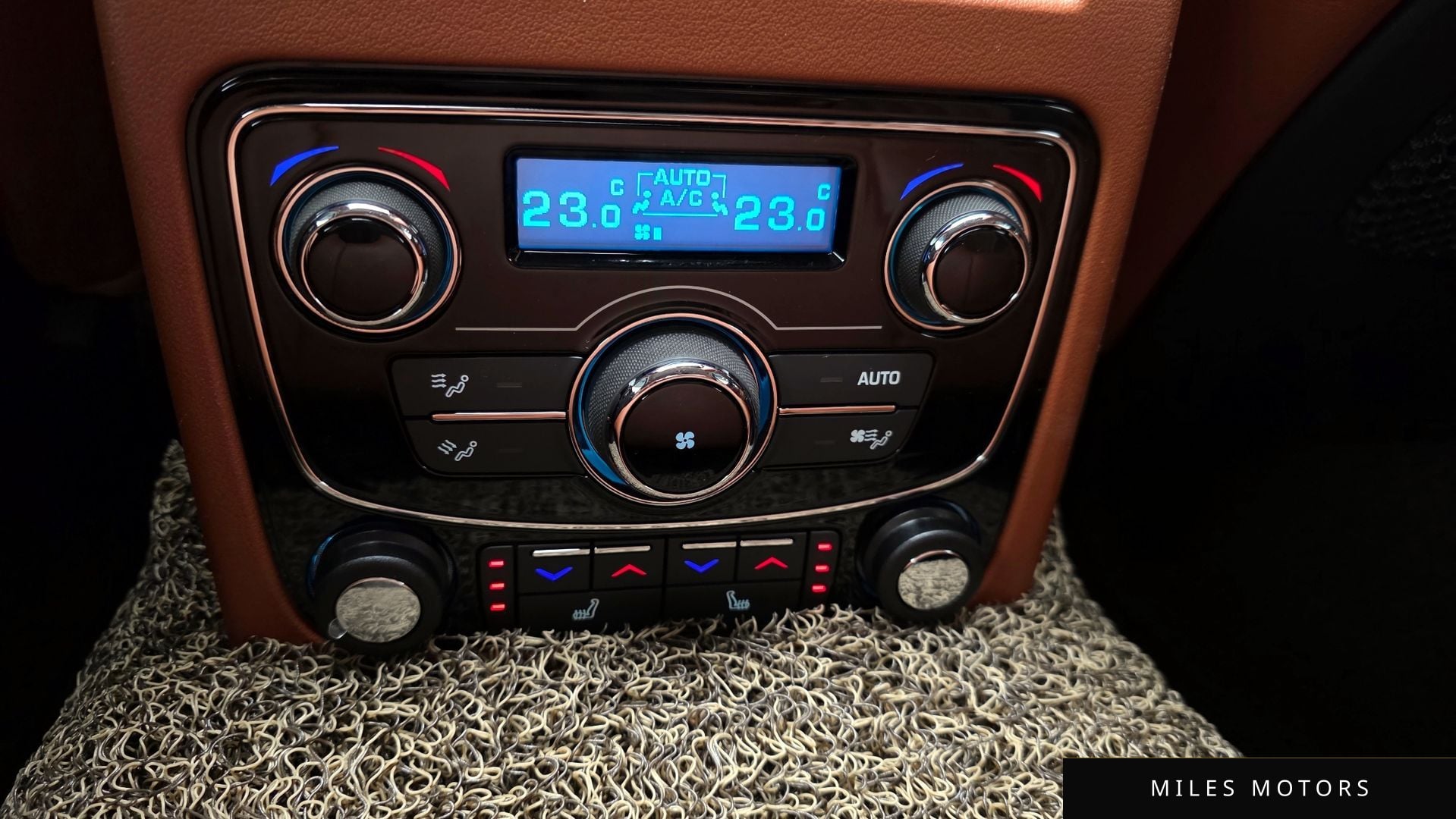 Jaguar XF (X260) 2018 — миниатюра 16