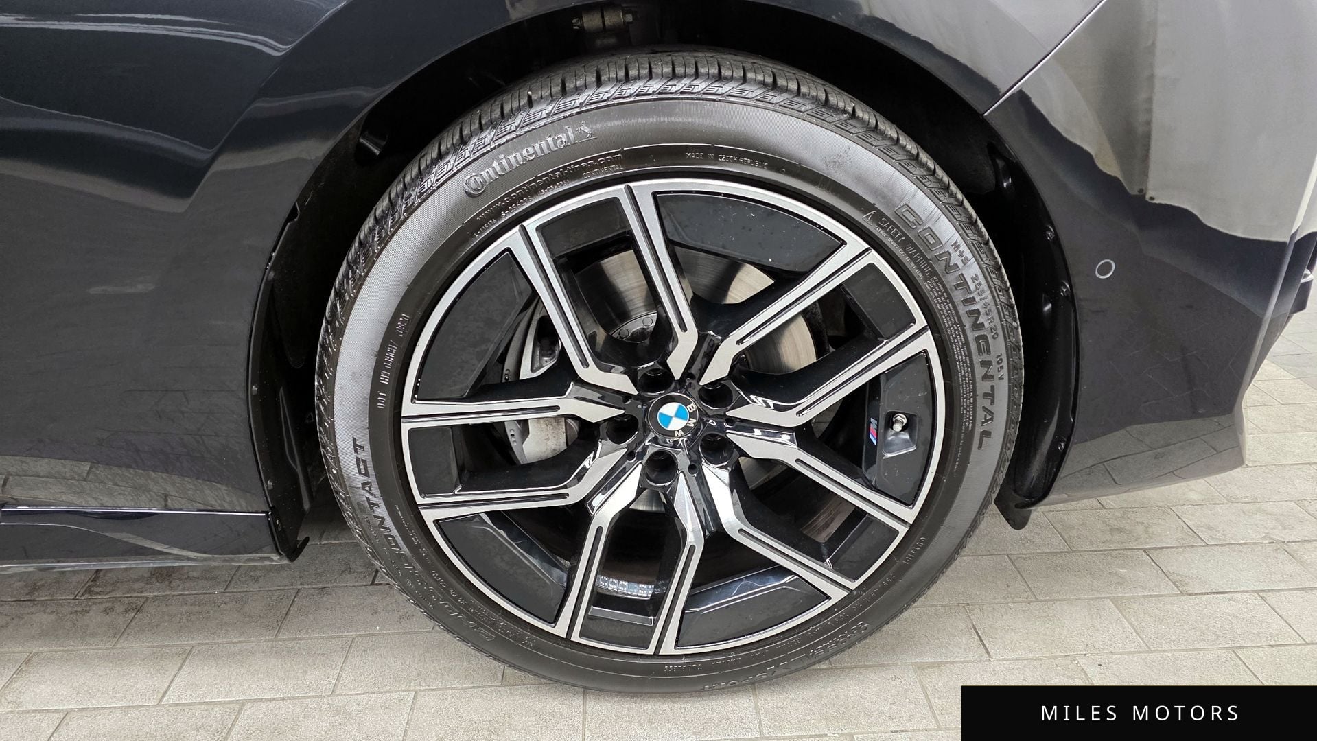 BMW 7 Series (G70) 2024 — миниатюра 5