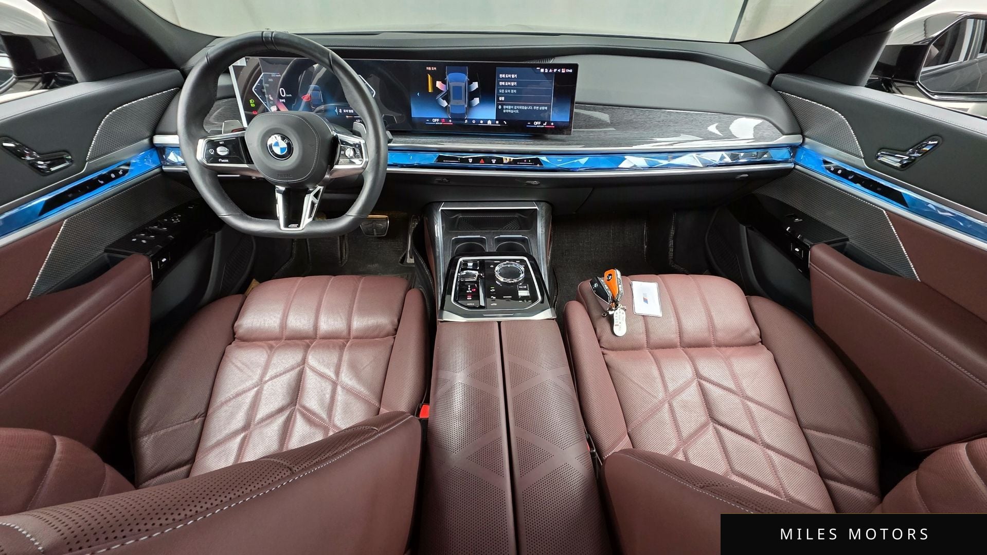 BMW 7 Series (G70) 2024 — миниатюра 7