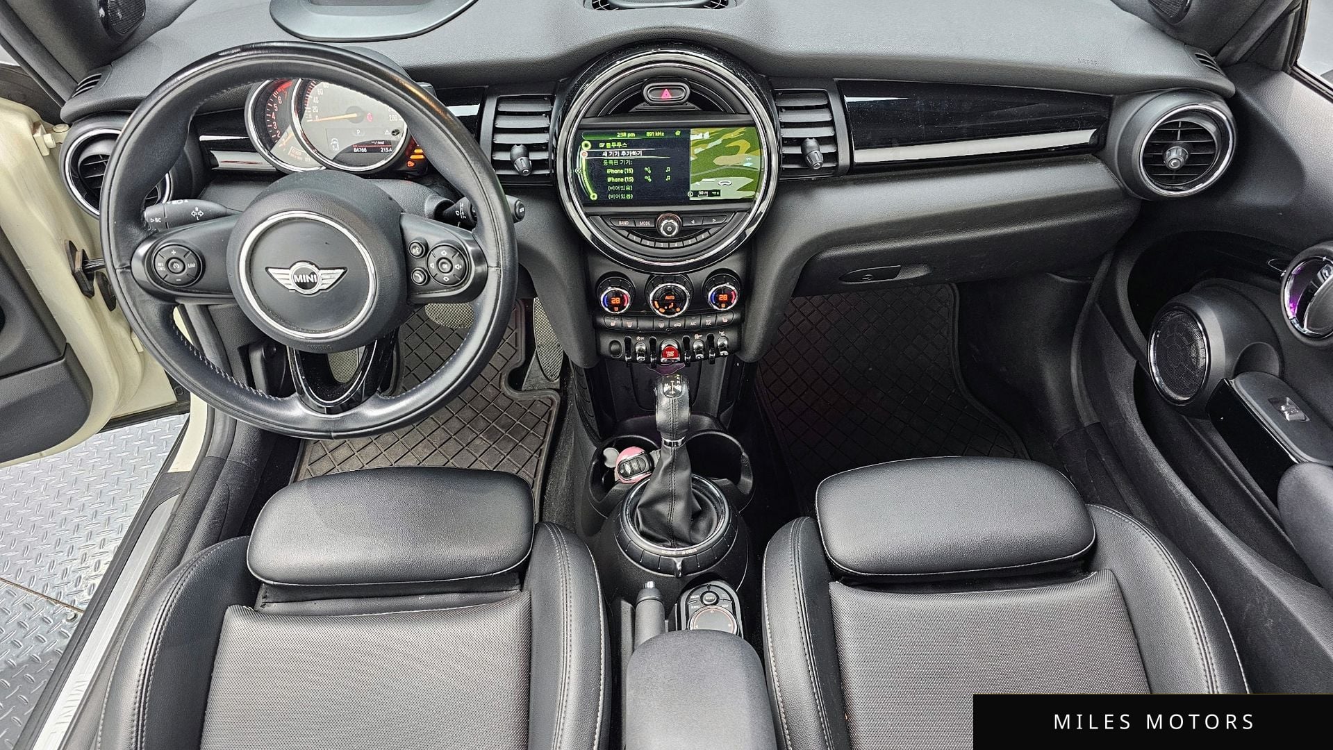 MINI Cooper Convertible 2017 — миниатюра 7