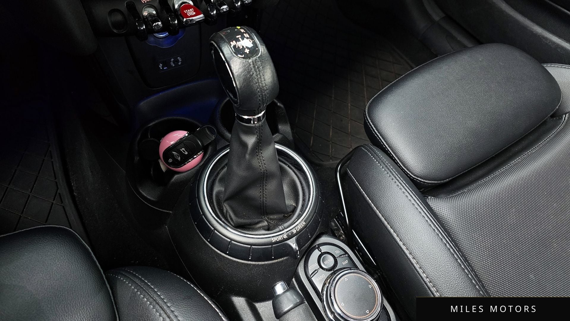 MINI Cooper Convertible 2017 — миниатюра 9