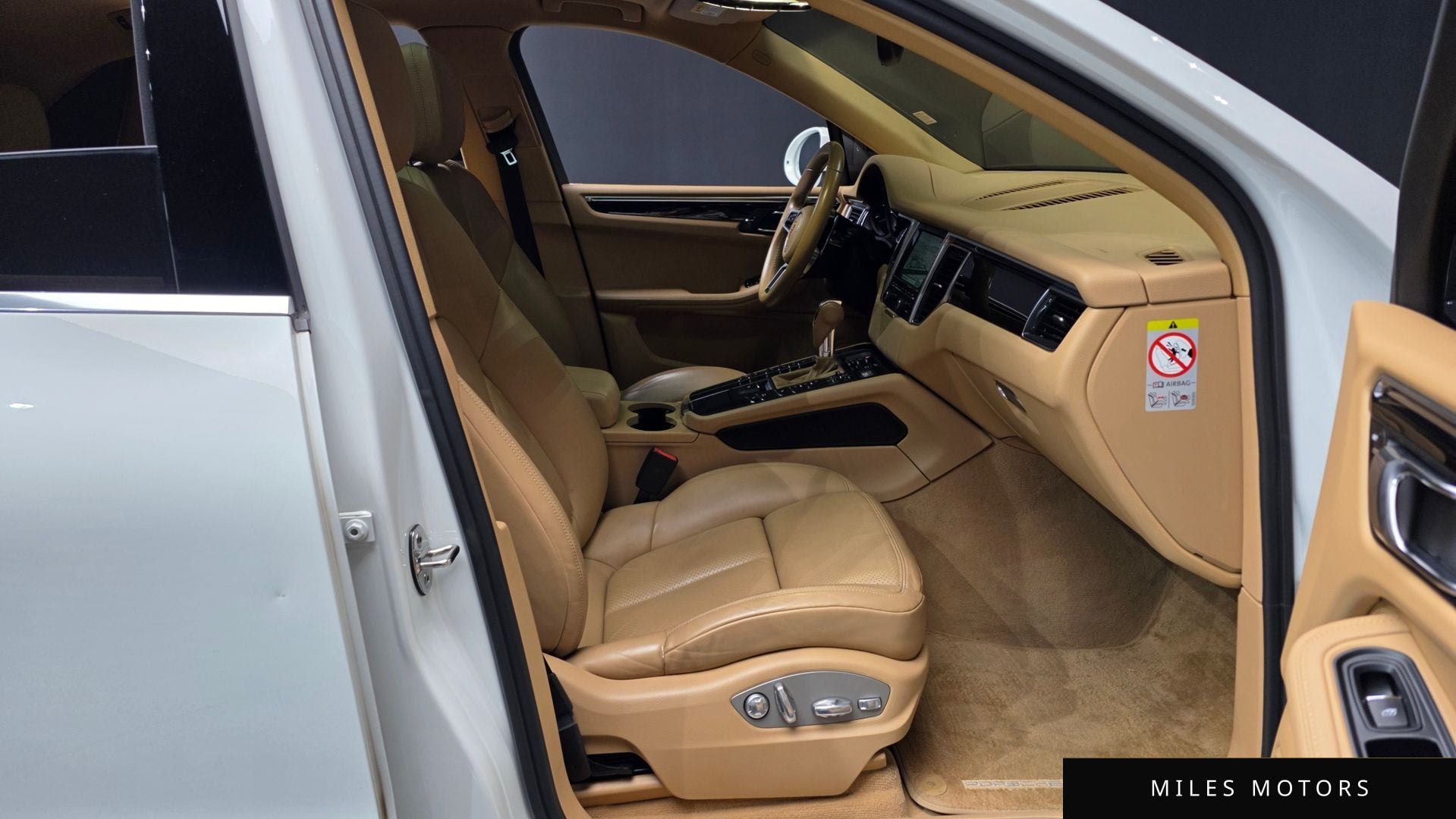 Porsche Macan 2015 — миниатюра 11