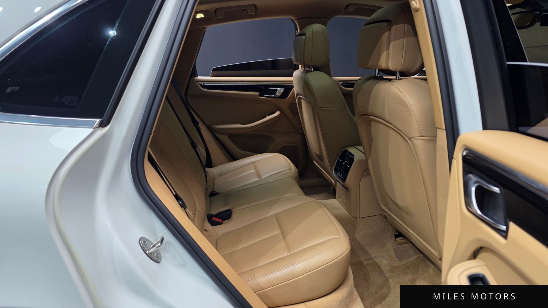 Porsche Macan 2015 — миниатюра 12