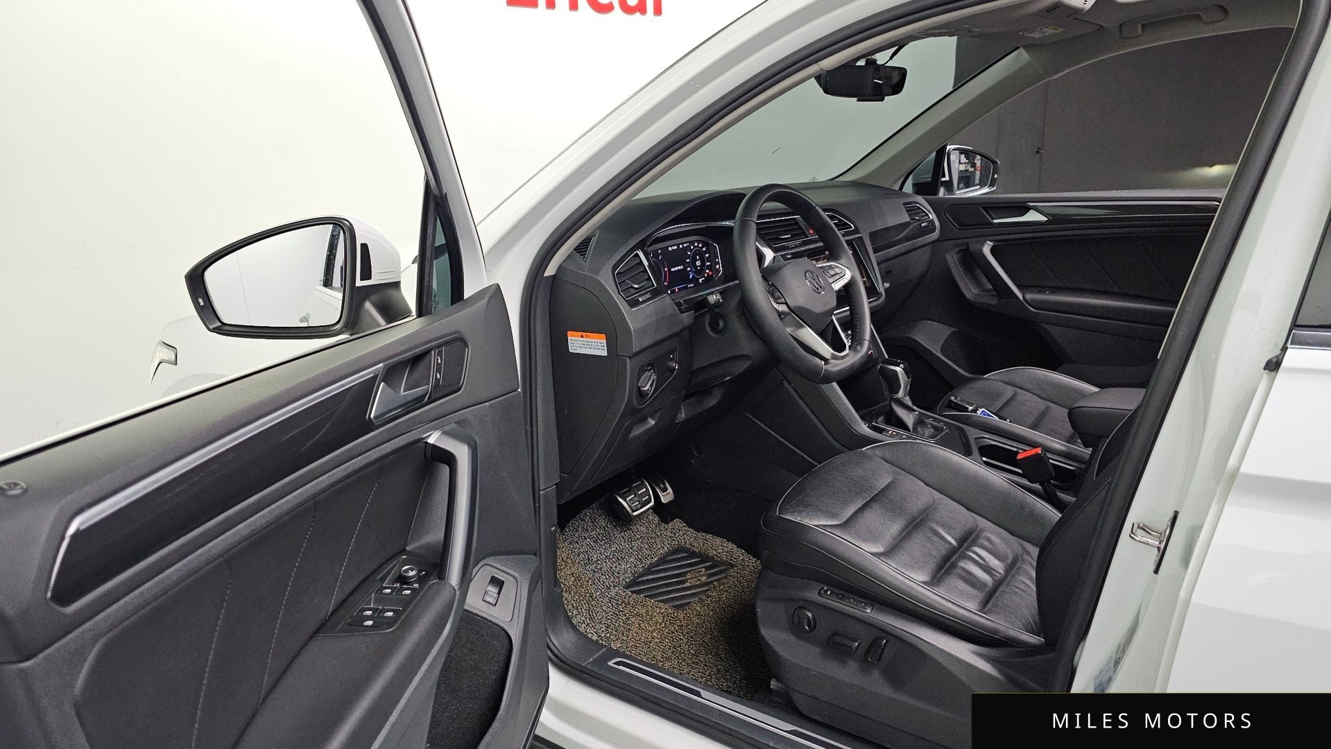 Volkswagen Tiguan 2021 — миниатюра 10
