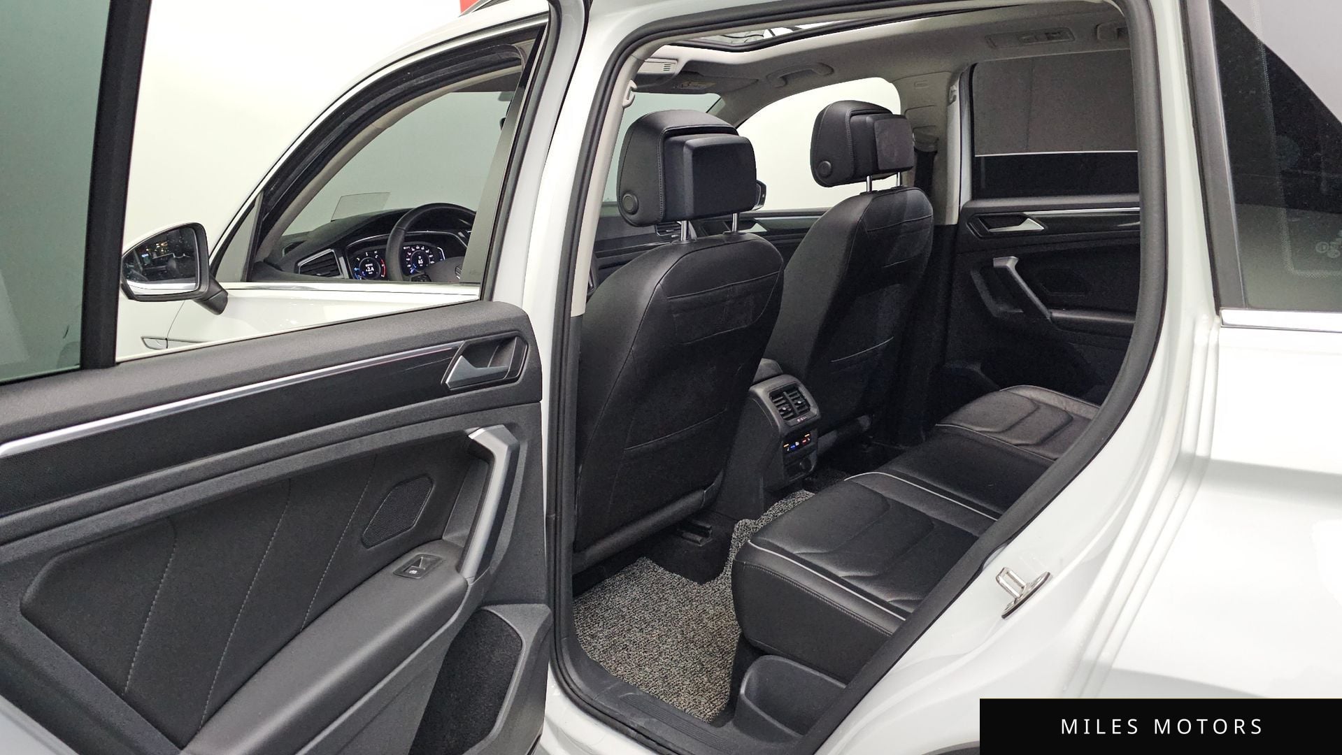 Volkswagen Tiguan 2021 — миниатюра 12