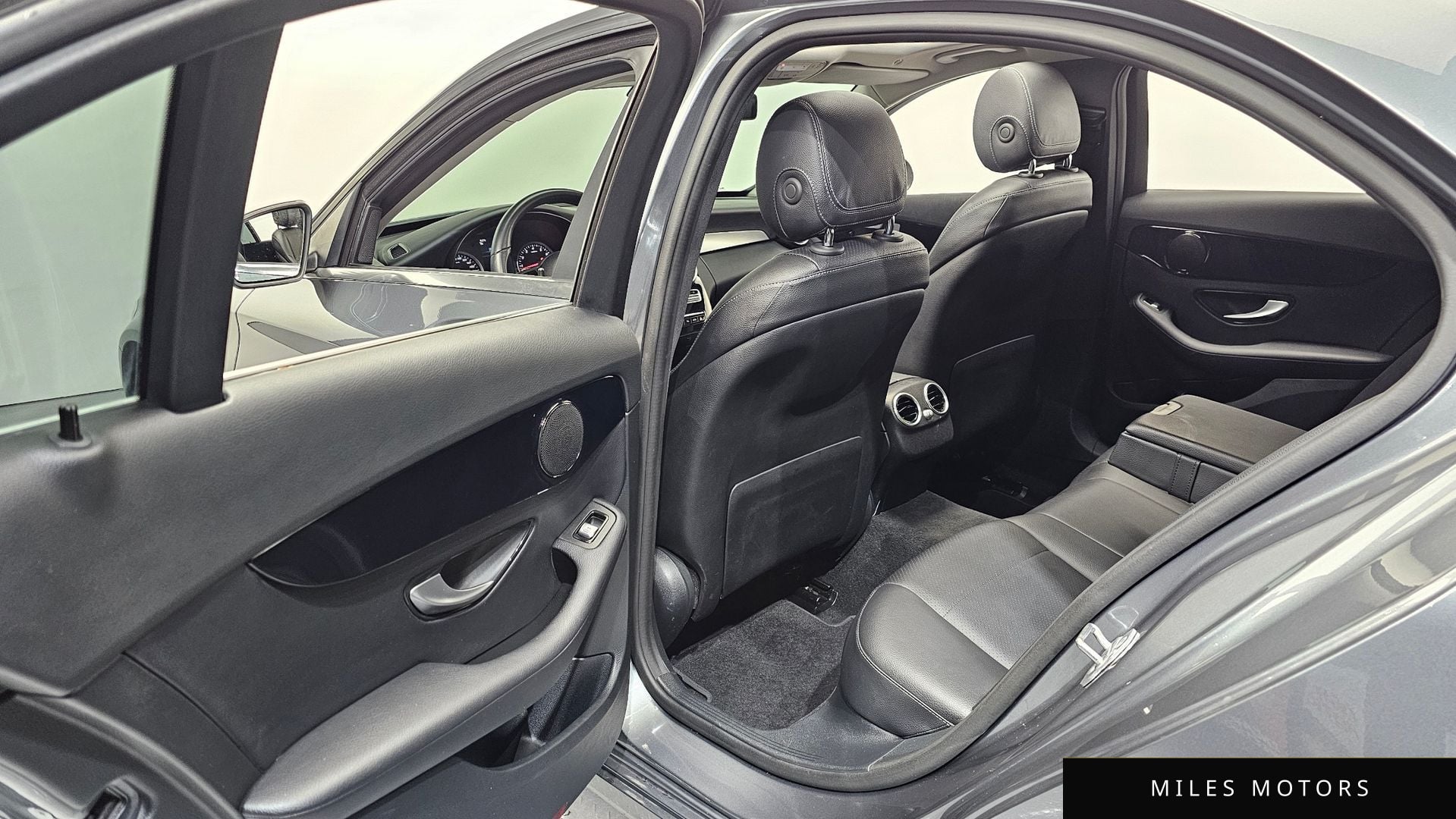 Mercedes-Benz C-클래스 W205 2020 — миниатюра 11