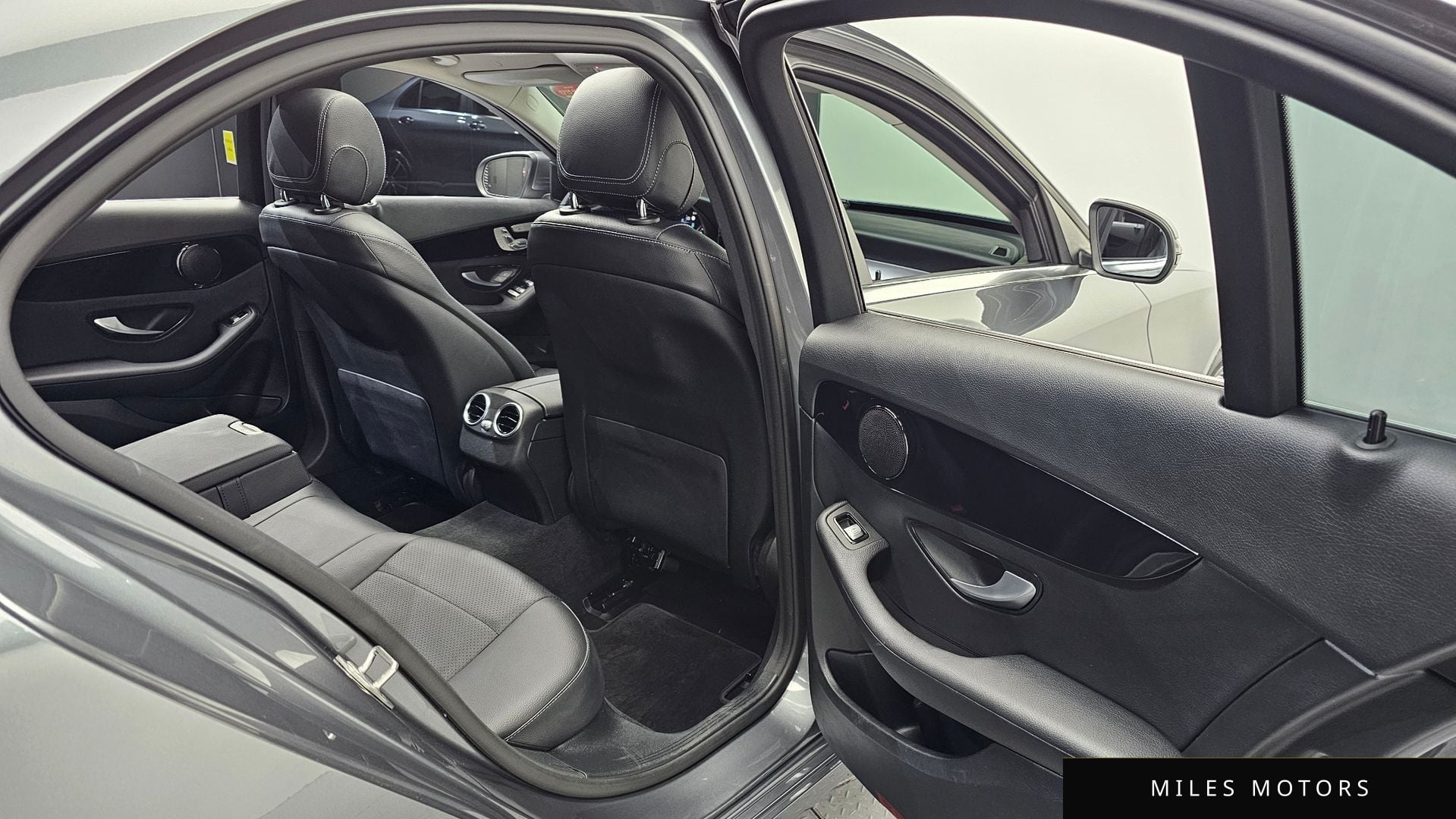Mercedes-Benz C-클래스 W205 2020 — миниатюра 13