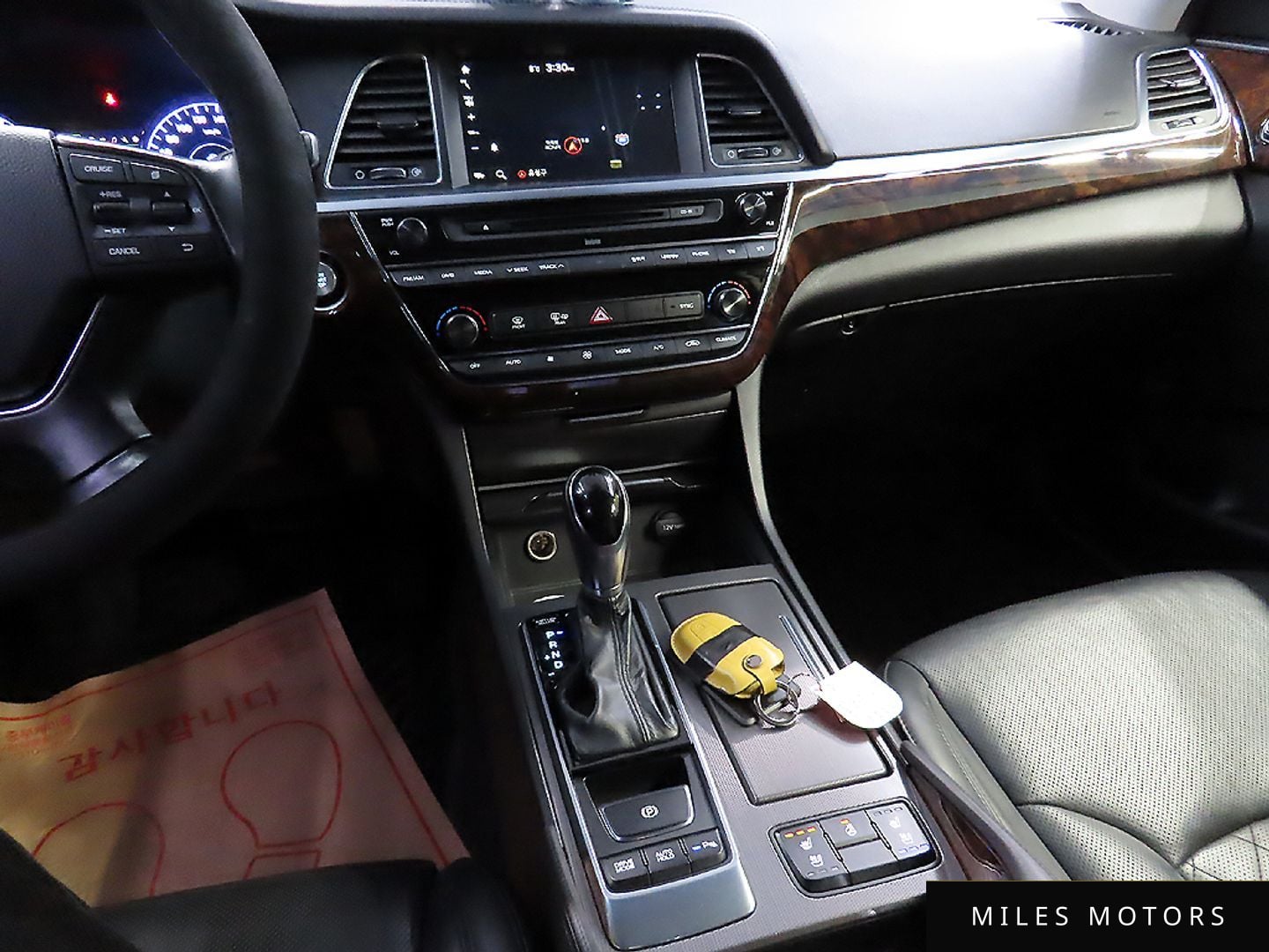 Hyundai Aslan 2015 — миниатюра 11