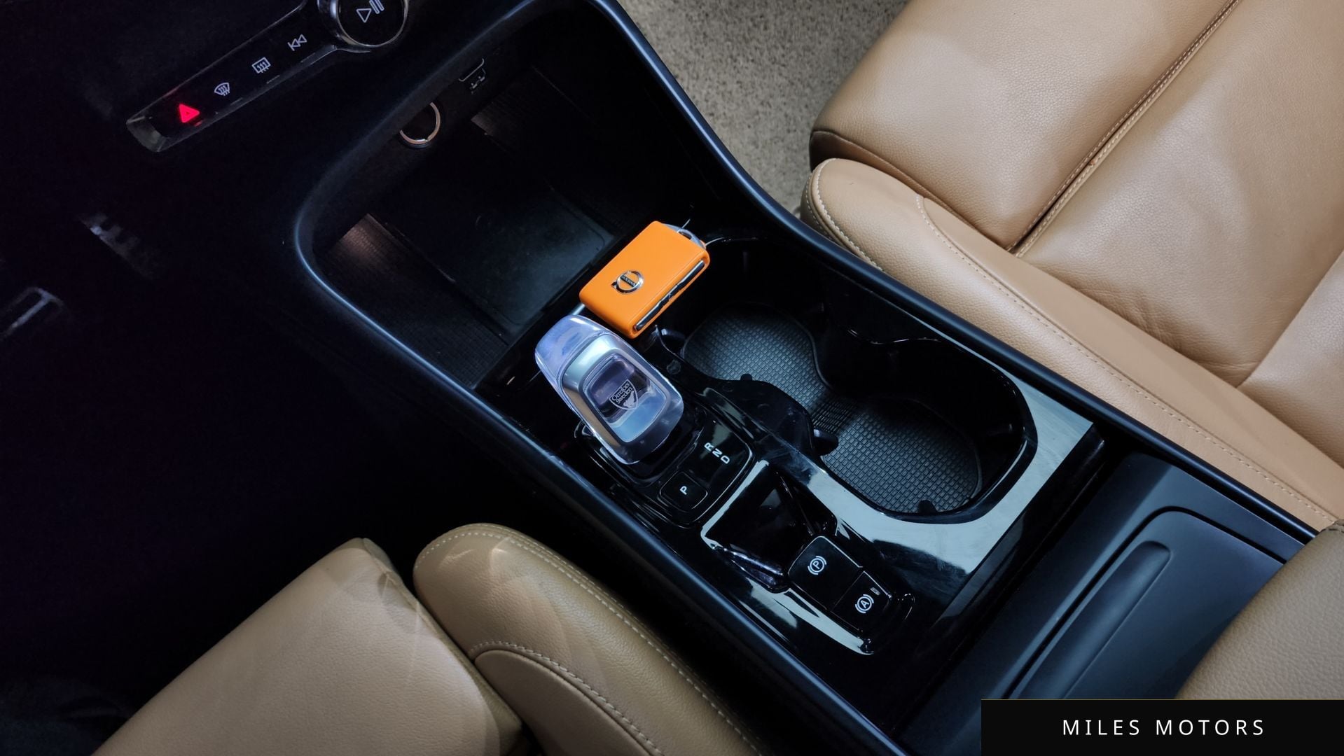 Volvo XC40 2021 — миниатюра 9