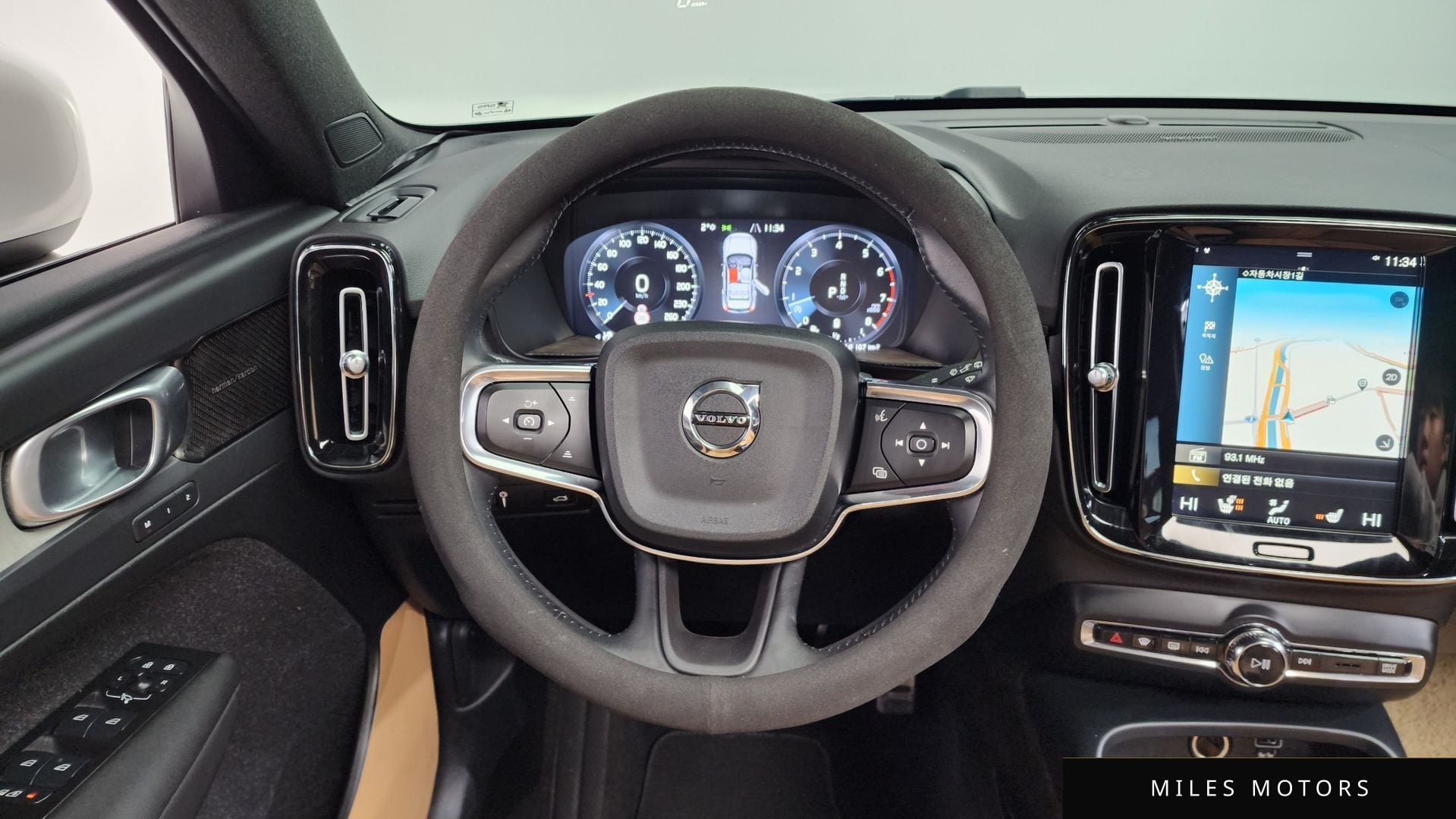 Volvo XC40 2021 — миниатюра 13