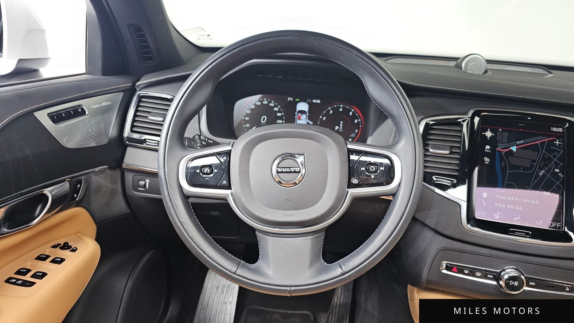 Volvo XC90 2022 — миниатюра 13