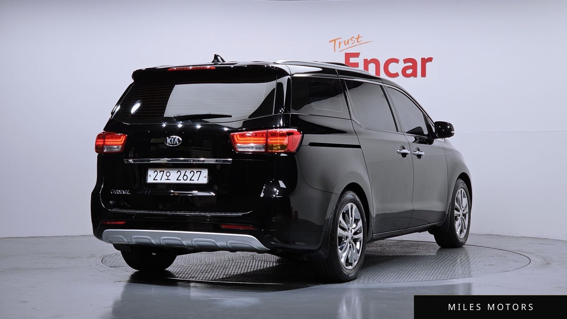 Kia Canival 2017 — миниатюра 2