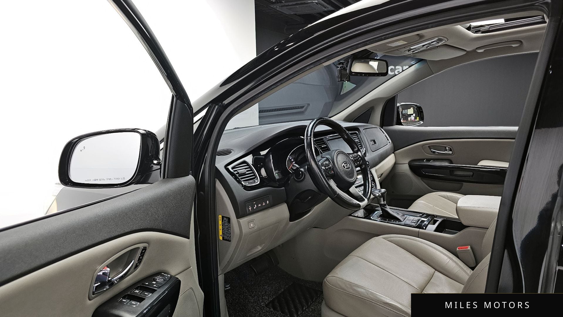 Kia Canival 2017 — миниатюра 11