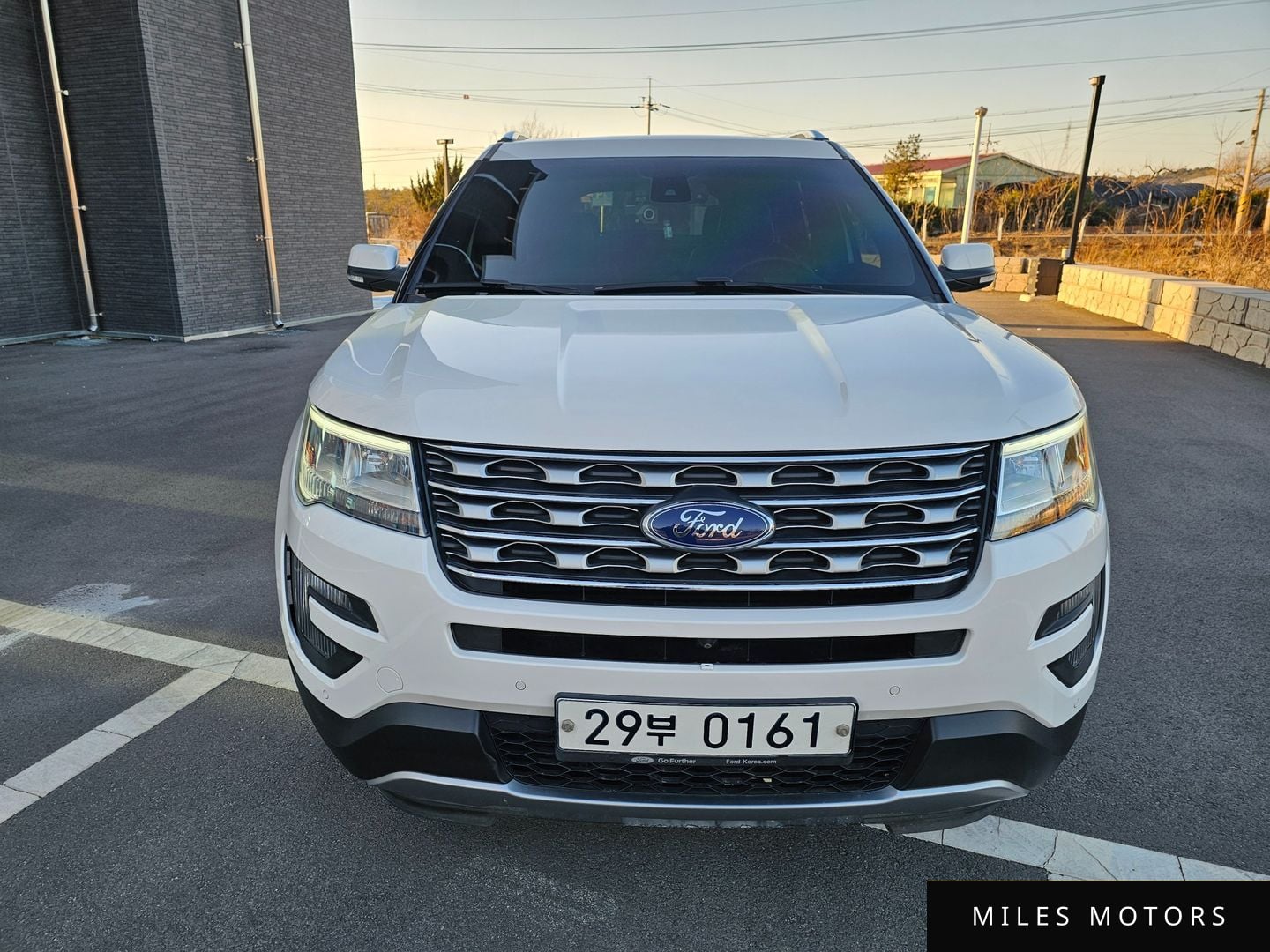 Ford Explorer 2016 — миниатюра 2