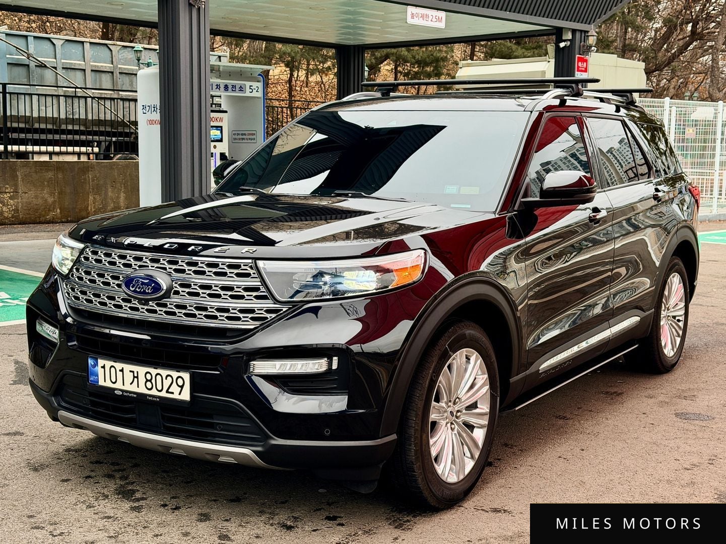 Ford Explorer 2023 — миниатюра 6